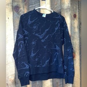 Stylish marble crewneck